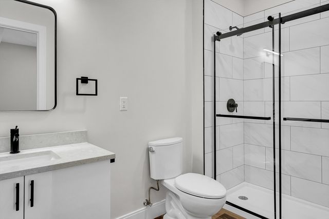 63 Belgrade Ave 403, Boston, MA 02131