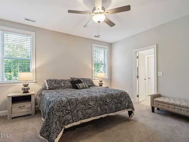 196 W Amber Oak Drive, Selma, NC 27576