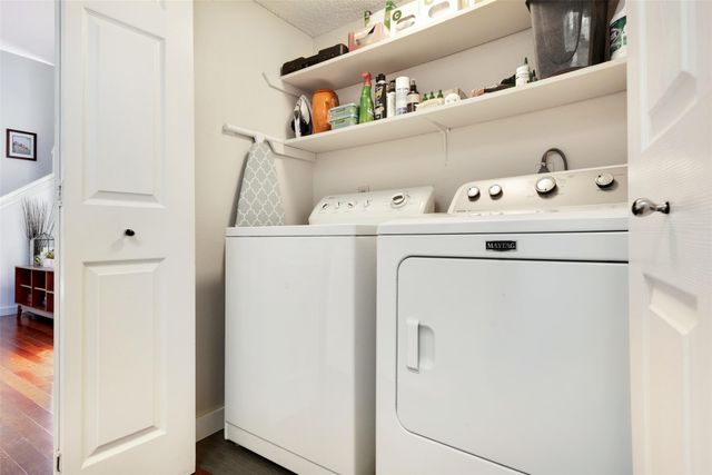 1411 Norwalk LN 210, Austin, TX 78703