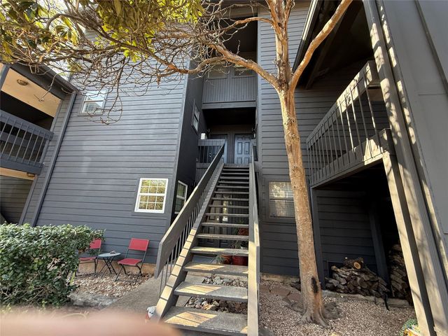 1411 Norwalk LN 210, Austin, TX 78703