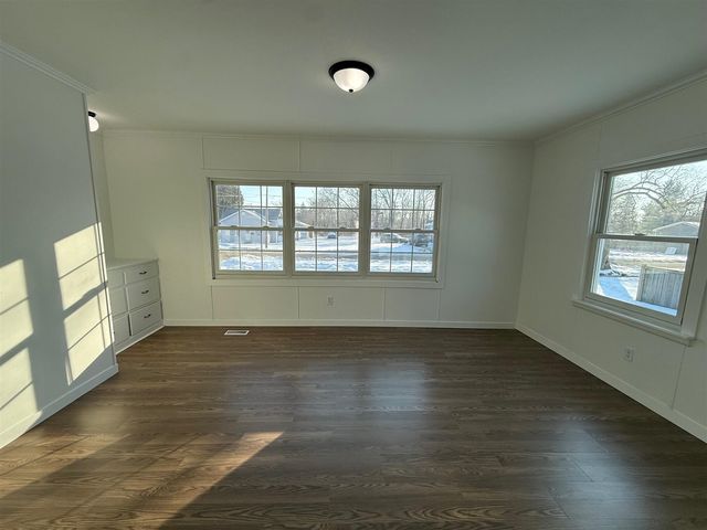 421 Lewis Street, Belding, MI 48809