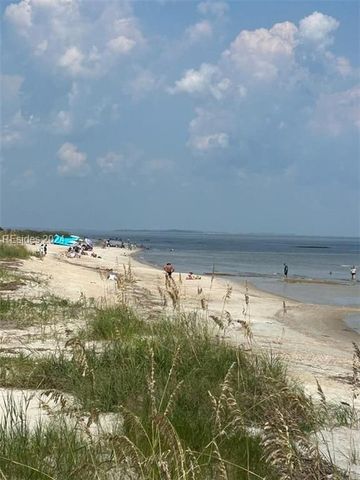 239 Beach City Rd Apt 3216, Hilton Head Island, SC 29926