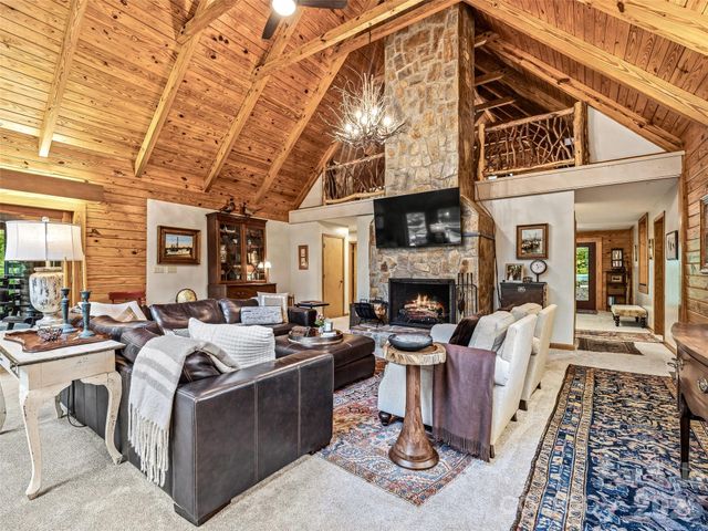 280 Laurel Creek, Cedar Mountain, NC 28718