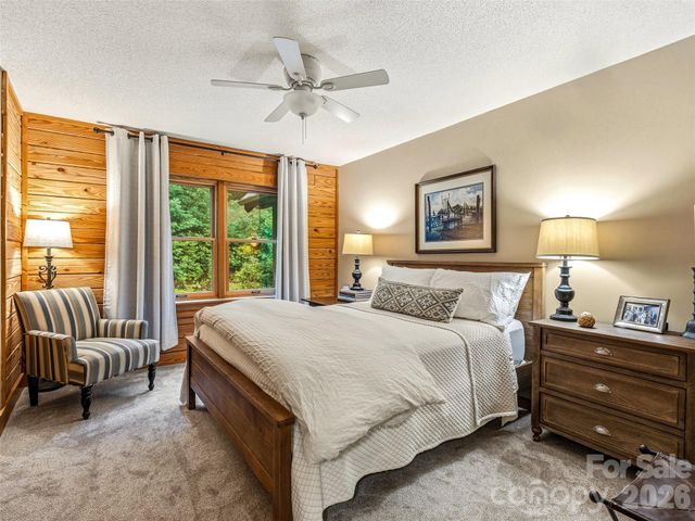 280 Laurel Creek, Cedar Mountain, NC 28718