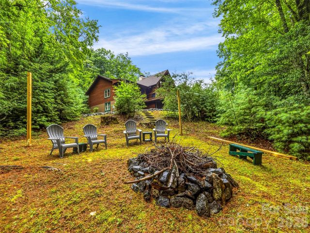 280 Laurel Creek, Cedar Mountain, NC 28718