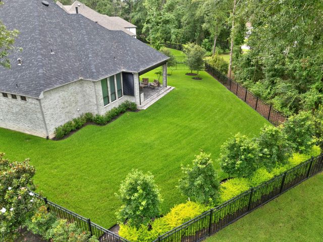115 Emerald Isle Court, Montgomery, TX 77316