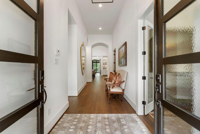115 Emerald Isle Court, Montgomery, TX 77316