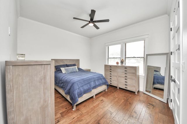 511 Kyle Street, Sugar Land, TX 77478