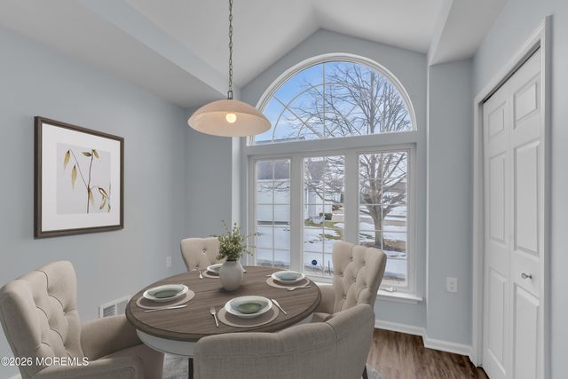 18 Rumford Court, Jackson, NJ 08527