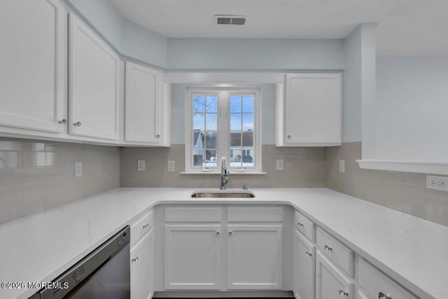 18 Rumford Court, Jackson, NJ 08527