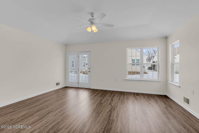 18 Rumford Court, Jackson, NJ 08527