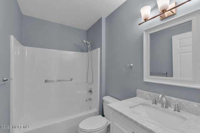 18 Rumford Court, Jackson, NJ 08527