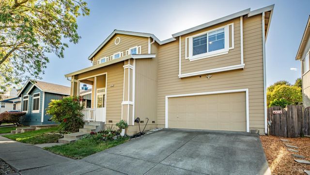 2473 Meda Ave, Santa Rosa, CA 95404