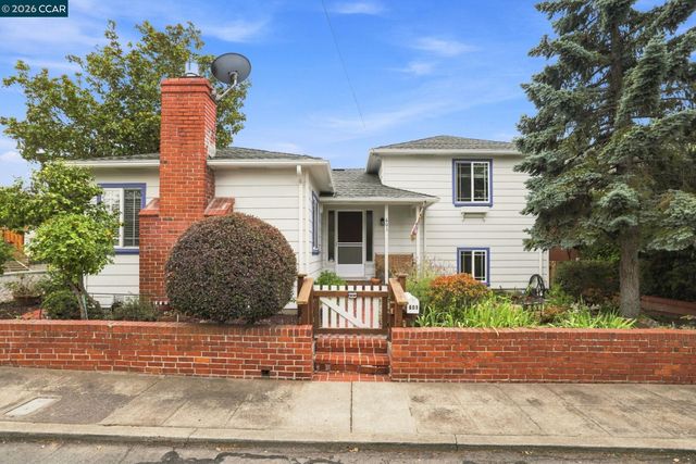 601 Alhambra St, Crockett, CA 94525