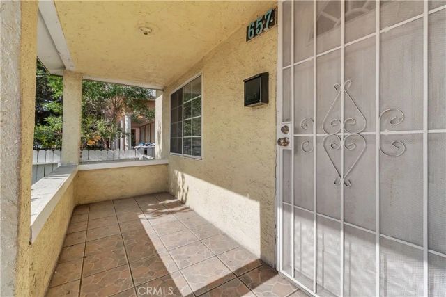 657 E 53rd, Los Angeles, CA 90011