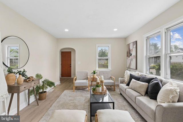 6100 GLENOAK AVE, Baltimore, MD 21214