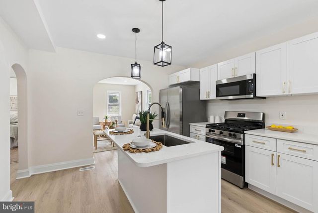 6100 GLENOAK AVE, Baltimore, MD 21214