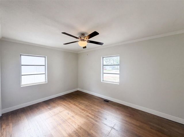 6129 5TH AVENUE N, St Petersburg, FL 33710