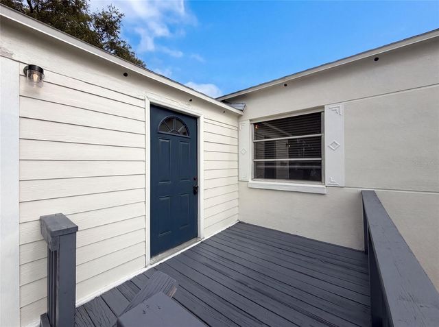 6129 5TH AVENUE N, St Petersburg, FL 33710