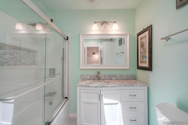 3597 Pear Blossom Drive, Oceanside, CA 92057