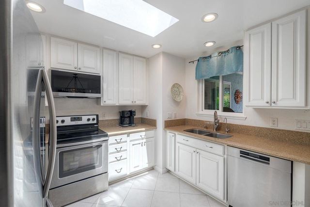 3597 Pear Blossom Drive, Oceanside, CA 92057
