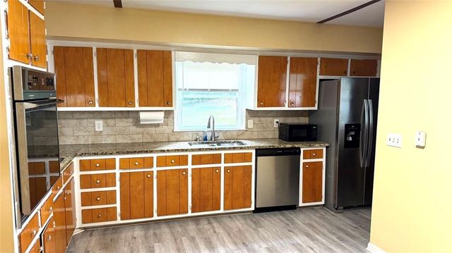 866 Killian Hill Road SW, Lilburn, GA 30047