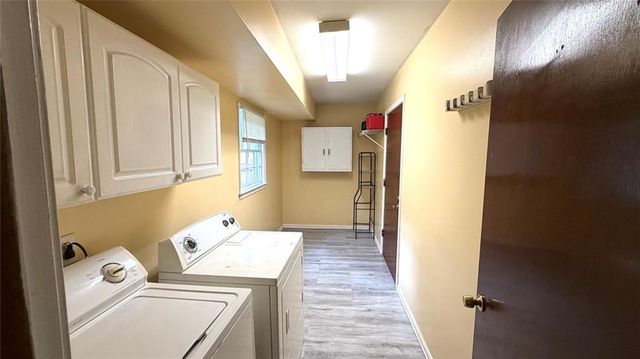 866 Killian Hill Road SW, Lilburn, GA 30047