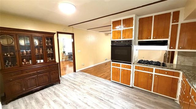 866 Killian Hill Road SW, Lilburn, GA 30047