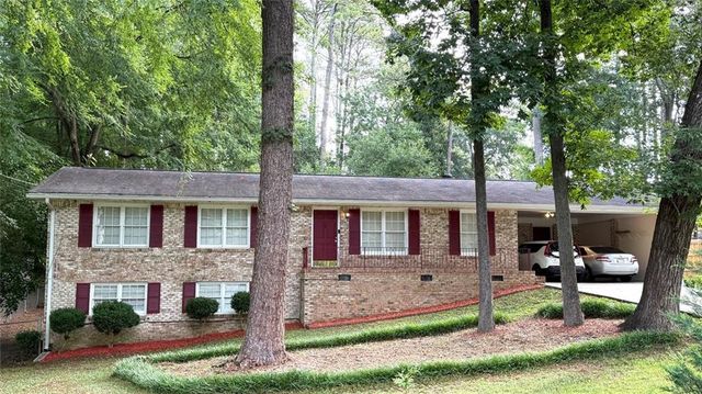866 Killian Hill Road SW, Lilburn, GA 30047
