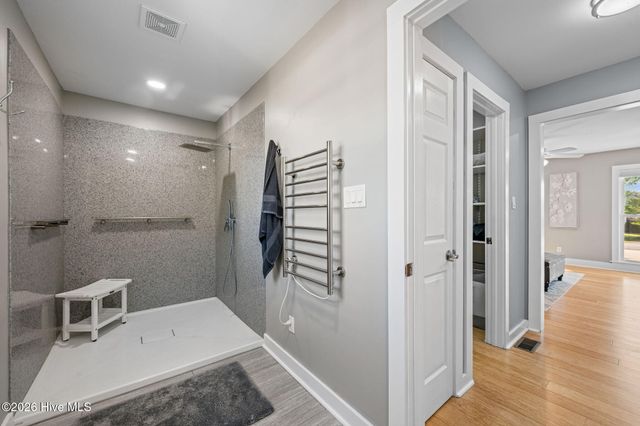 904 Coral Court, New Bern, NC 28560