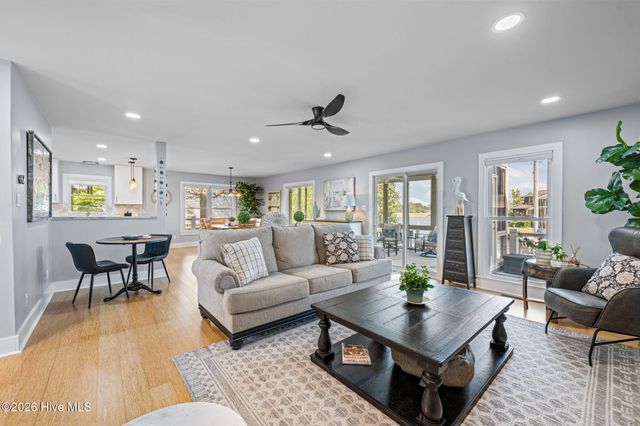 904 Coral Court, New Bern, NC 28560