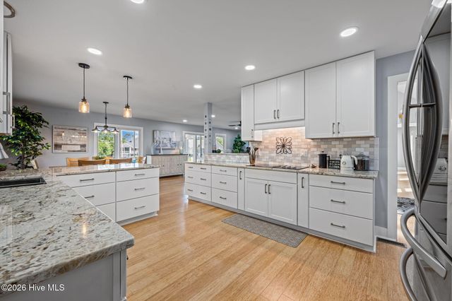 904 Coral Court, New Bern, NC 28560