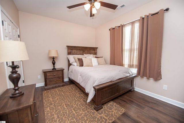 384 Cunningham Road, Woodruff, SC 29388