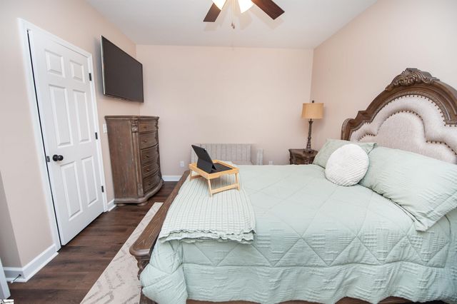 384 Cunningham Road, Woodruff, SC 29388