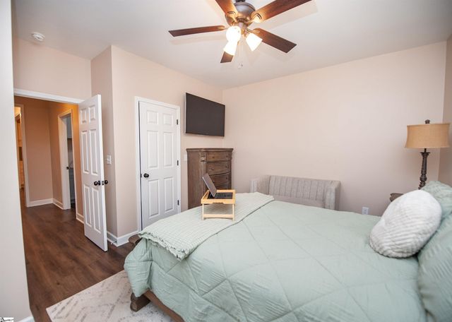 384 Cunningham Road, Woodruff, SC 29388