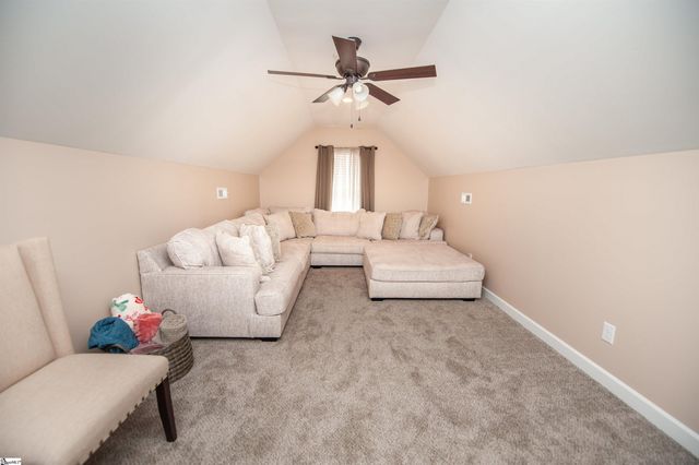 384 Cunningham Road, Woodruff, SC 29388