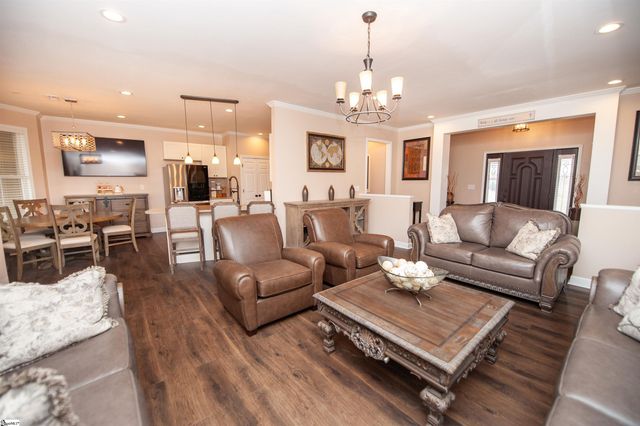 384 Cunningham Road, Woodruff, SC 29388