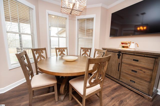 384 Cunningham Road, Woodruff, SC 29388