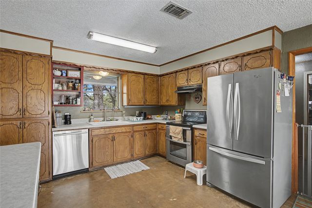 243 County Road 3851, Poolville, TX 76487