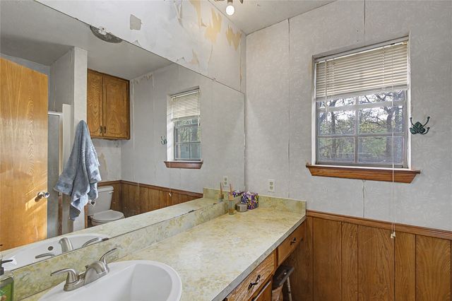 243 County Road 3851, Poolville, TX 76487