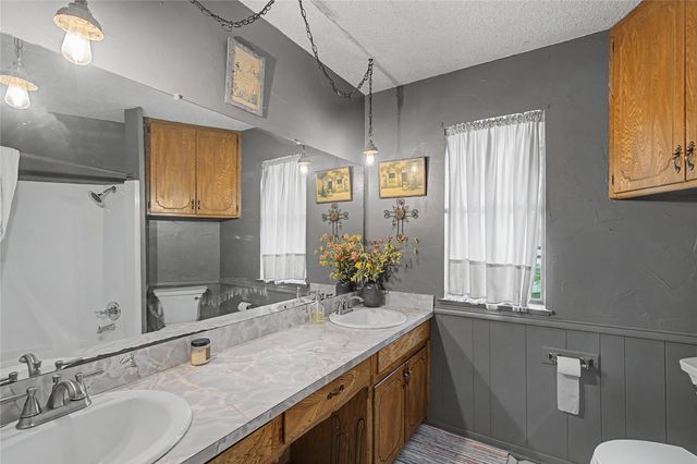 243 County Road 3851, Poolville, TX 76487