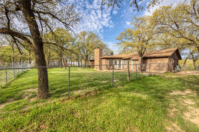 243 County Road 3851, Poolville, TX 76487