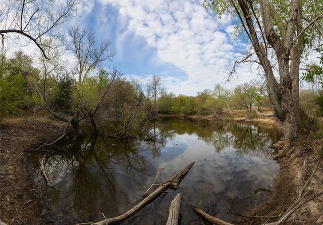 243 County Road 3851, Poolville, TX 76487