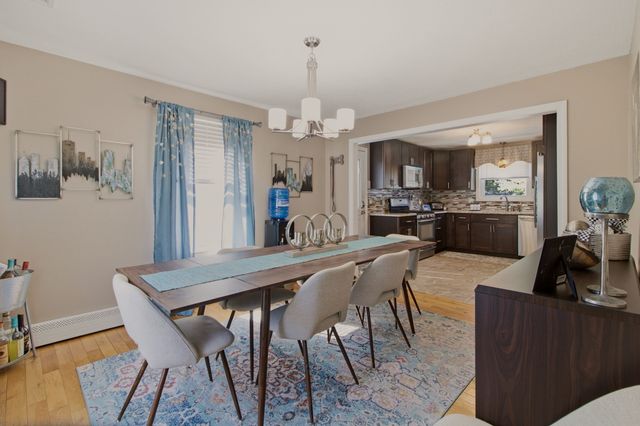 5 Beejay Ct, Warren, RI 02885