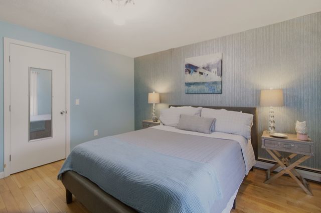 5 Beejay Ct, Warren, RI 02885