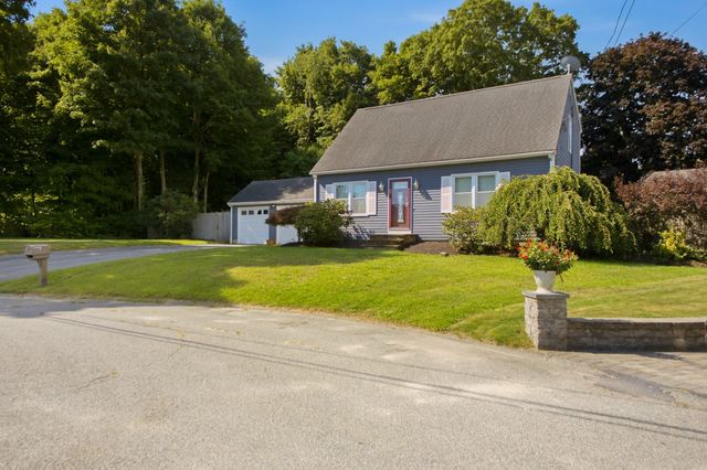 5 Beejay Ct, Warren, RI 02885