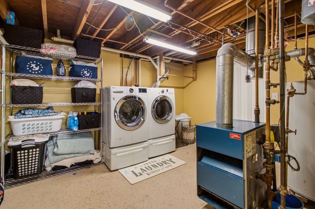 5 Beejay Ct, Warren, RI 02885
