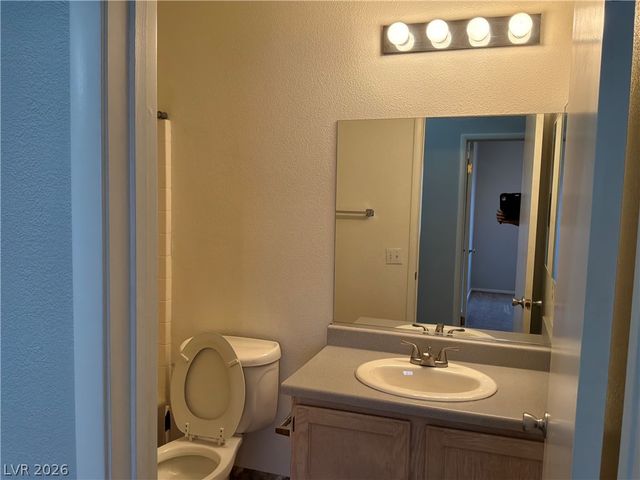 1310 Silver Sierra Street, Las Vegas, NV 89128