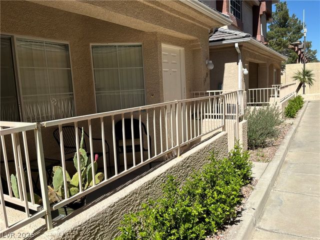 1310 Silver Sierra Street, Las Vegas, NV 89128