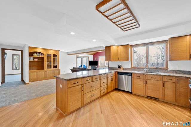 217 Old Post Road, Tolland, CT 06084